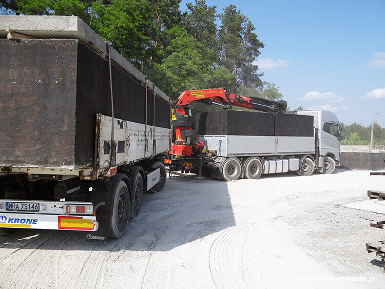 Specjalistyczny transport zbiorników i szamb betonowych na terenie Opalenica i okolic